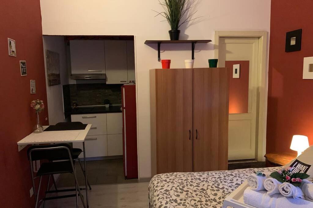 "Little Sicilian Home"-Room With A Private Bathroom & Kitchen -Fridge - And Shared A Beautiful Terrace On Hostel Taormina Center Εξωτερικό φωτογραφία