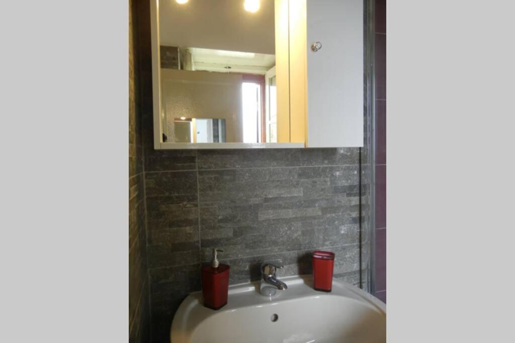 "Little Sicilian Home"-Room With A Private Bathroom & Kitchen -Fridge - And Shared A Beautiful Terrace On Hostel Taormina Center Εξωτερικό φωτογραφία